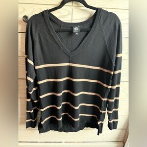 Bobeau Charcoal Knit Top